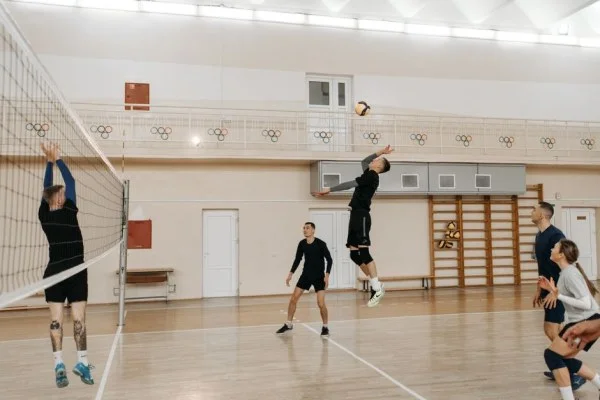volleyball player spike